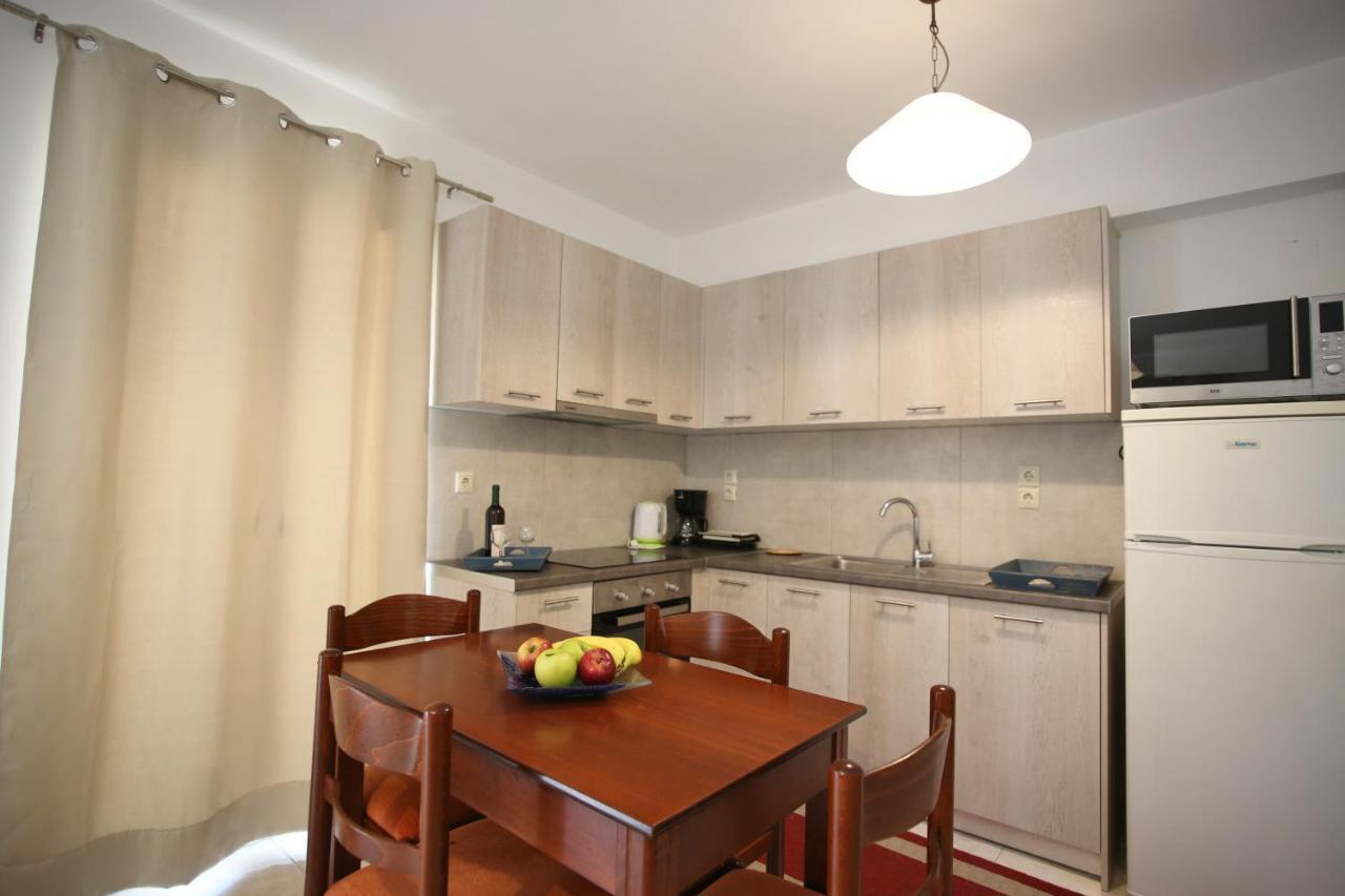 Cozy Apartments In City'S Suburbs Лефкада Екстериор снимка