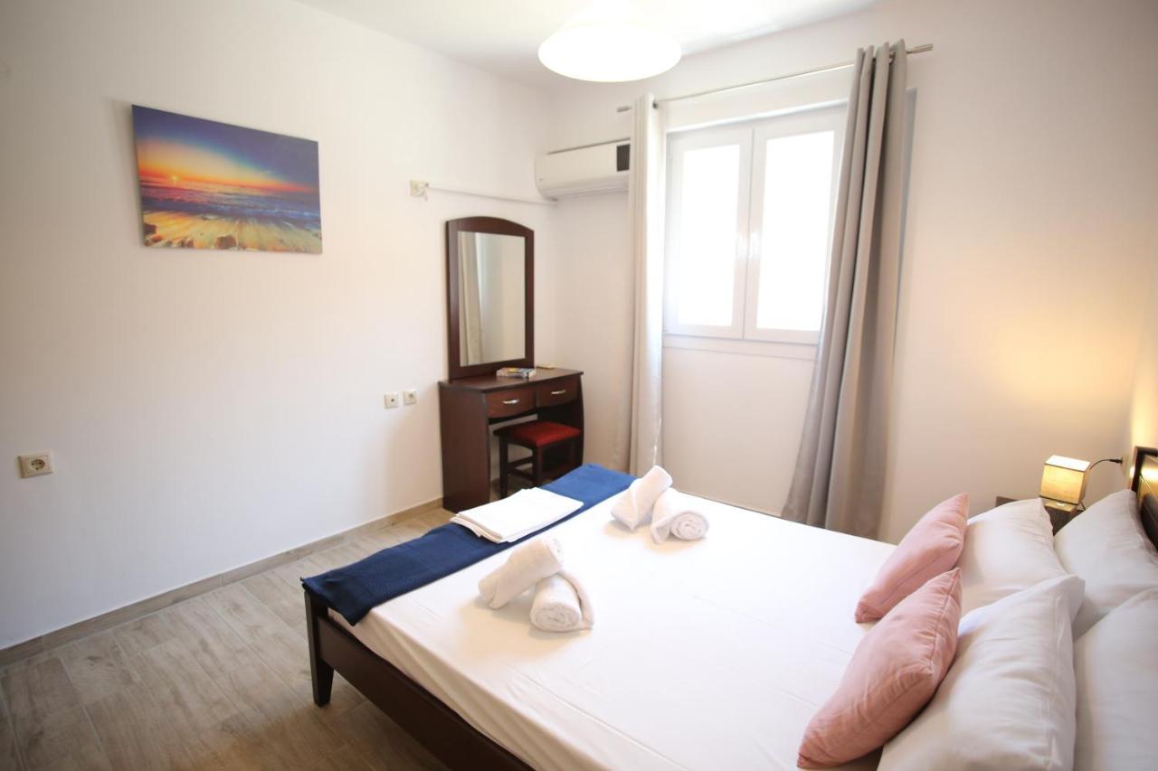 Cozy Apartments In City'S Suburbs Лефкада Екстериор снимка